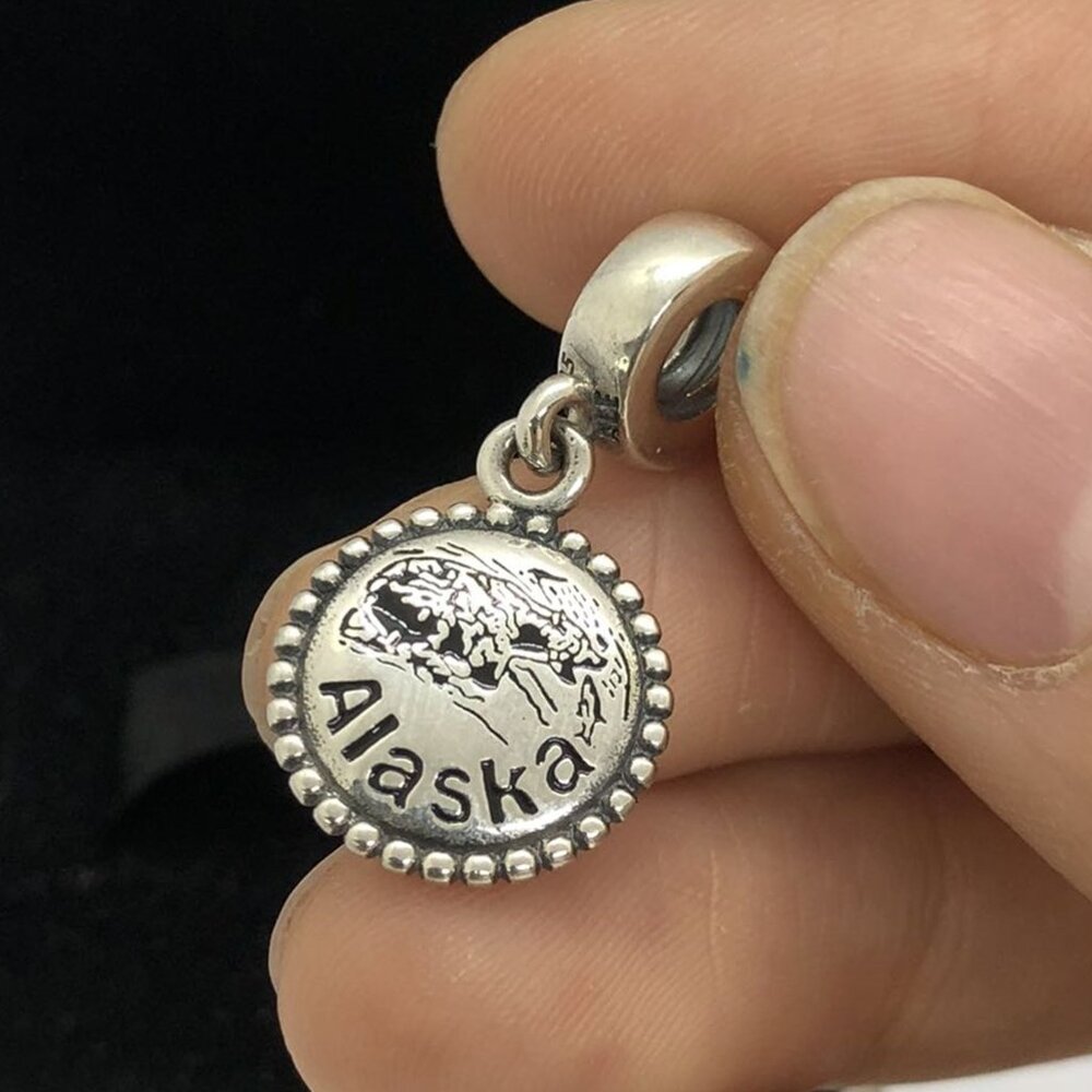 ✨🔥Pandora Alaska Bear Exclusive Dangle Charm